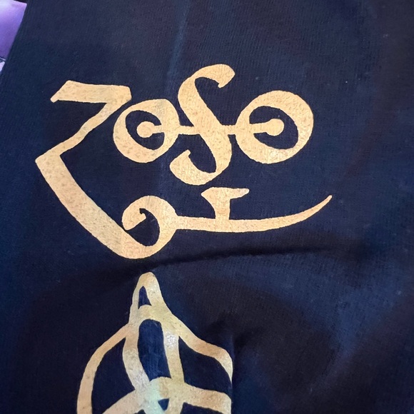 LED ZEPPELIN ZOSO Graphic Concert Tshirt long Printed Sleeve XS 2003 Myth Gem - Picture 7 of 9